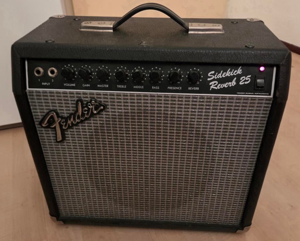 FENDER SIDEKICK REVERB 25, Muziek en Instrumenten, Ophalen, Gebruikt, Minder dan 50 watt