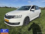 Skoda Rapid 1.4 TDI Greentech Drive AUTOMAAT AIRCO NAVI CRUI, 1160 kg, Stof, Gebruikt, Navigatiesysteem