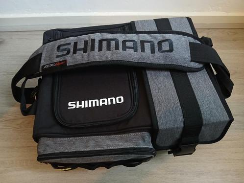 Shimano Yasei Carryall Medium, Watersport en Boten, Hengelsport | Roofvissen, Nieuw, Overige typen, Ophalen