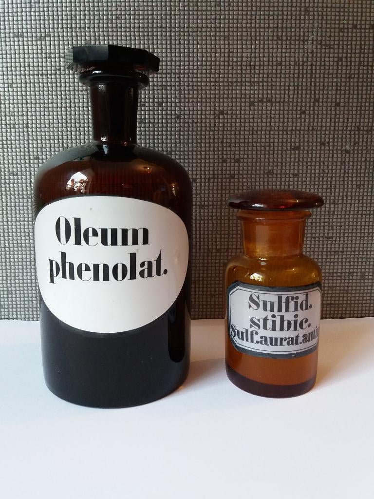 vintage glazen apotheek flessen, 2 stuk, Antiek en Kunst, Antiek | Glas en Kristal, Ophalen of Verzenden