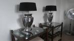 2x Flamant bijzetafels oldtime design v spotprijs, Ophalen of Verzenden, Gebruikt, Hout