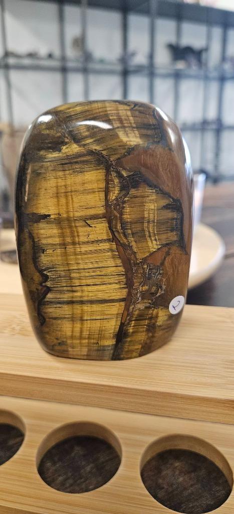Tijgeroog sculptuur, Verzamelen, Mineralen en Fossielen, Ophalen of Verzenden