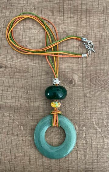 Groene ring agaat ketting beschikbaar voor biedingen