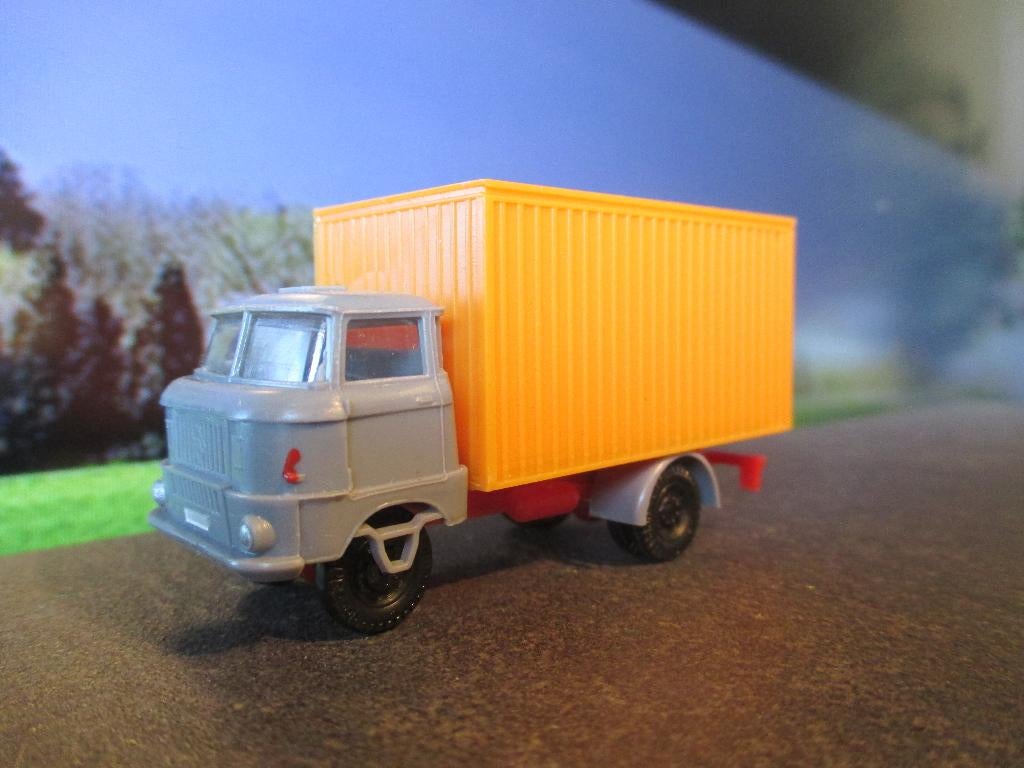 1965-1990 IFA W50 kofferwagen - DDR grijs+oranje, Ophalen of Verzenden, Nieuw, Bus of Vrachtwagen, Overige merken