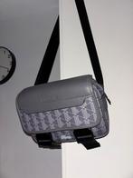 Lacoste Schoudertas Grijs - Nieuwstaat!, Sieraden, Tassen en Uiterlijk, Tassen | Schoudertassen, Overige merken, Ophalen of Verzenden