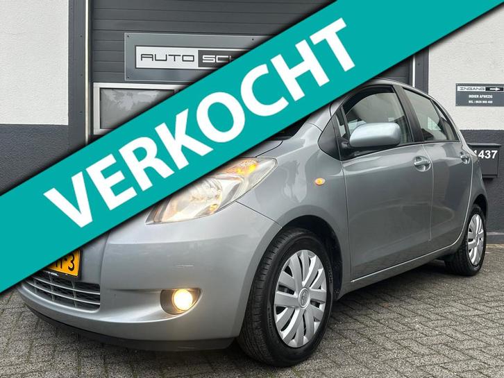 Toyota Yaris 1.3 VVTi Sol MMT | AIRCO | 85dkm | AUTOMAAT | N, Auto's, Toyota, Bedrijf, Te koop, Yaris, ABS, Airbags, Airconditioning