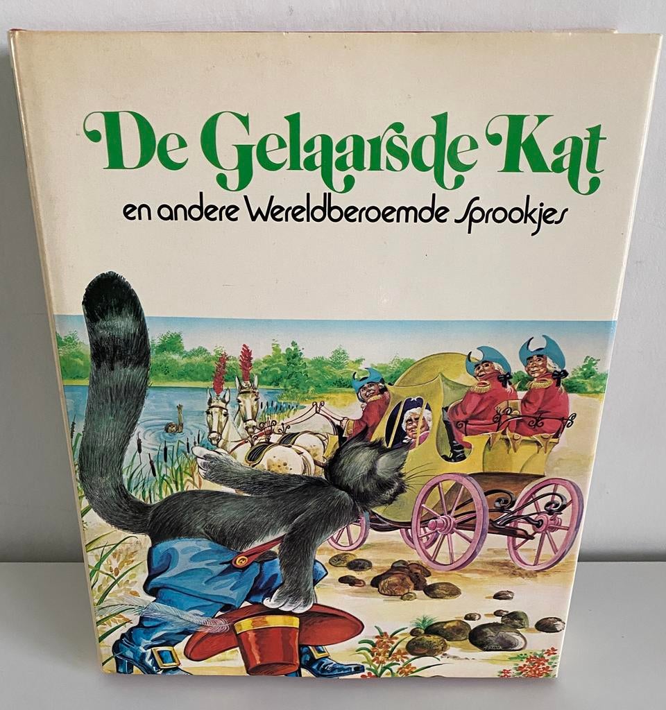 “De Gelaarsde Kat” en anderen sprookjes, Boeken, Ophalen of Verzenden, Gelezen