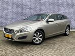 Volvo V60 2.0 D3 Momentum EXPORT, Auto's, Origineel Nederlands, Te koop, Zilver of Grijs, 5 stoelen