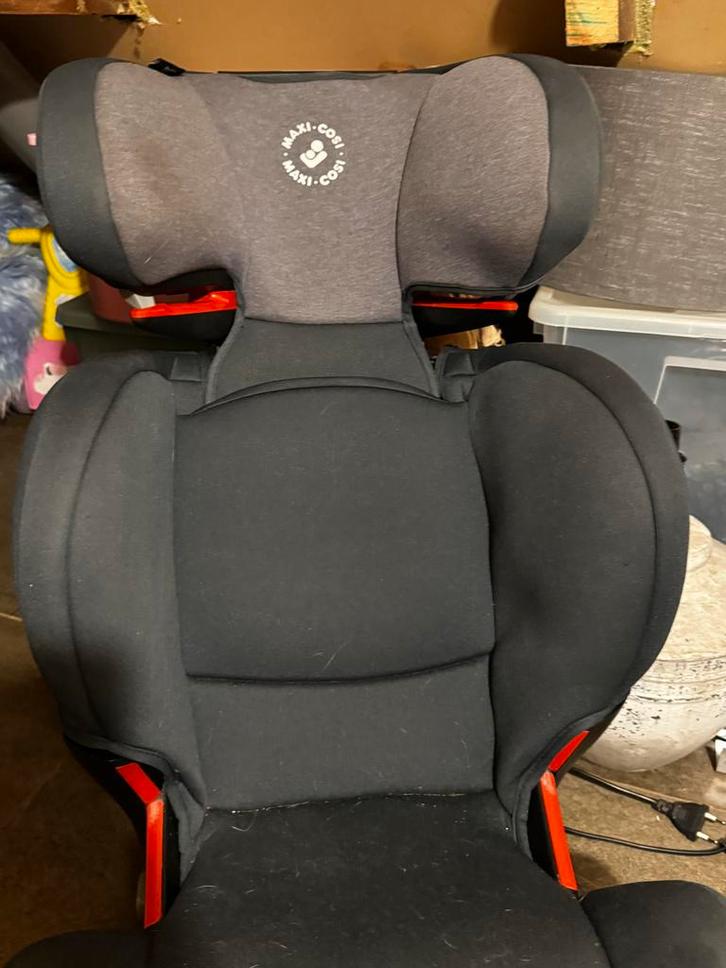 Maxi-Cosi autostoel met EasyFix, Kinderen en Baby's, Autostoeltjes, Gebruikt, Maxi-Cosi, 9 t/m 18 kg, Isofix, Verstelbare rugleuning