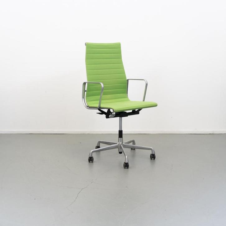 1 Vitra Eames Ea119 Groen Hopsak Alu, Huis en Inrichting, Bureaustoelen, Zo goed als nieuw, Ophalen of Verzenden
