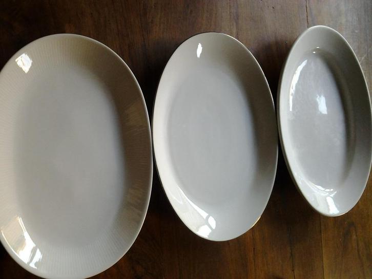 Serveerschalen wit 3st, Huis en Inrichting, Keuken | Servies, Zo goed als nieuw, Schaal of Schalen, Overige stijlen, Porselein