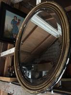 Antieke ovale spiegel met gouden rand, Ophalen of Verzenden, Ovaal, 50 tot 100 cm, 100 tot 150 cm