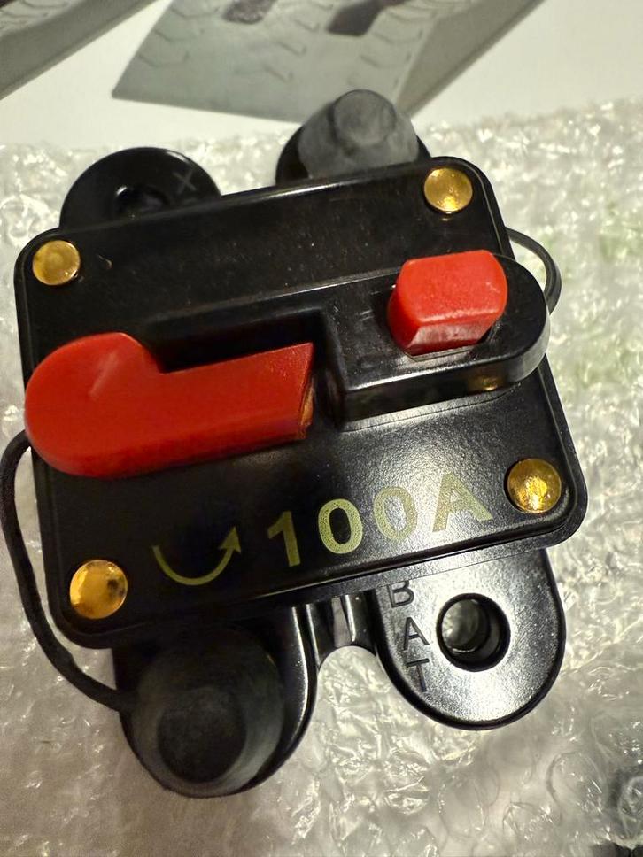 100A Stroomonderbreker/Zekering / Automaat / Hoofdschakelaar, Caravans en Kamperen, Camper-accessoires, Nieuw, Ophalen of Verzenden