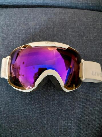 Uvex wintersportbril  beschikbaar voor biedingen