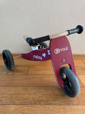 Houten Loopfietsje beschikbaar voor biedingen