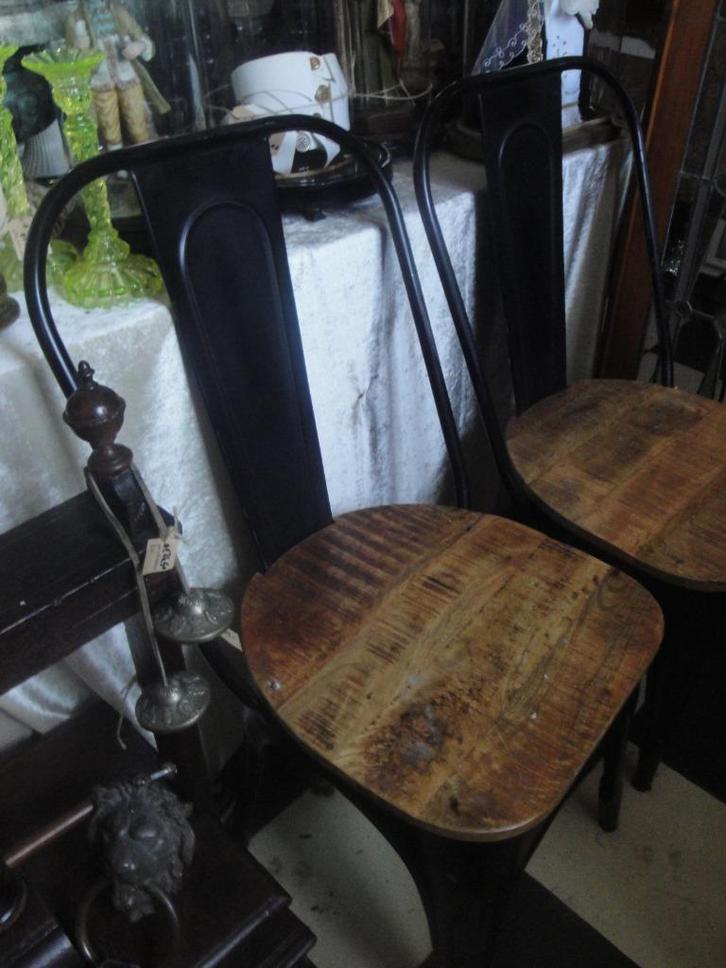 4 stoelen hardhout met metaal, Antiek en Kunst, Curiosa en Brocante, Ophalen