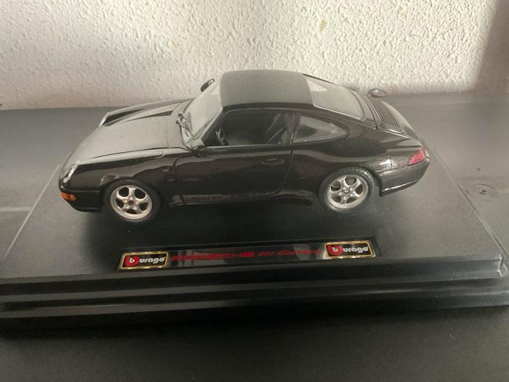 Porsche 911 Carrera 1/24 - Vitrine Model, Hobby en Vrije tijd, Modelauto's | 1:24, Zo goed als nieuw, Auto, Bburago, Ophalen
