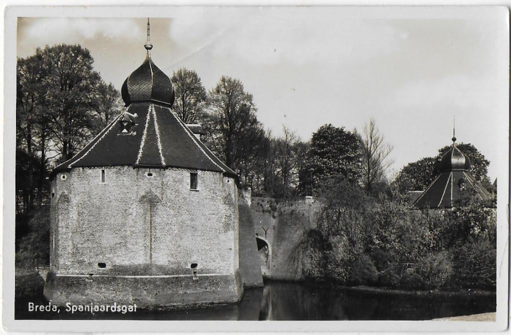 Breda Spanjaardsgat Ongelopen Oude Ansichtkaart (B154 ), Ophalen of Verzenden, 1960 tot 1980, Ongelopen, Noord-Brabant