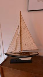 Model zeilboot ongeveer 80 cm hoog, Hobby en Vrije tijd, Modelbouw | Boten en Schepen, 1:32 tot 1:50, Zo goed als nieuw, Ophalen