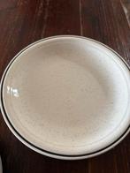 Vintage Borden Banquet John Tams Bord, Huis en Inrichting, Keuken | Servies, Gebruikt, Ophalen of Verzenden, Bord(en), Overige stijlen