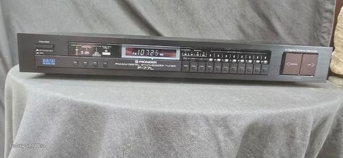 Pioneer F-77 AM/FM stereotuner, Audio, Tv en Foto, Tuners, Zo goed als nieuw, Ophalen of Verzenden