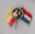 Koninklijk Huis Juliana Huwelijk 1937 Vlag speldje, Gebruikt, Niet vindbaar, Niet vindbaar, Speldje of Pin