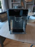 Siemens EQ6 plus s700 volautomatische espressomachine, Gebruikt, Espresso apparaat, 2 tot 4 kopjes, Afneembaar waterreservoir