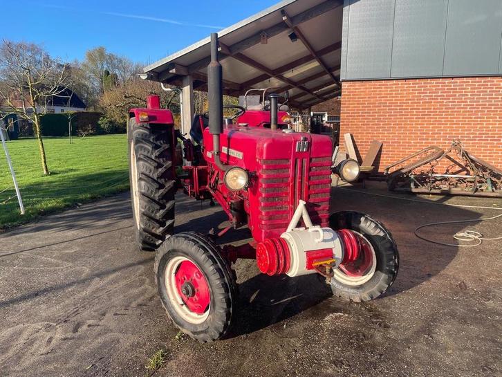 McCormick D-439 Oldtimer Tractor, Zakelijke goederen, Agrarisch | Tractoren, meer dan 10000, McCormick, tot 80 Pk, Oldtimer, Ophalen