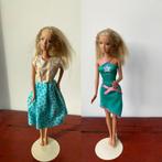 VINTAGE Barbie ‘Chic Fashion’. Mattel 2005 met 2 outfits, Verzamelen, Poppen, Ophalen of Verzenden, Zo goed als nieuw, Kleertjes
