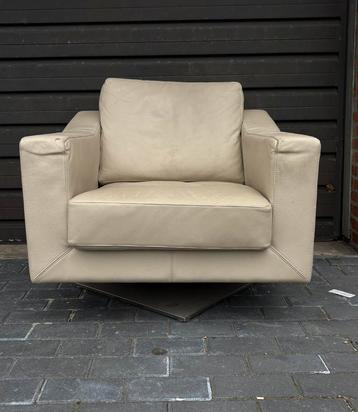 Leolux Leren Fauteuil – Design Draaistoel beschikbaar voor biedingen
