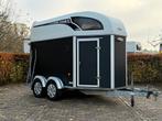 Zeer mooie 2 paards atec xl met zadelkamer aluminum bodem, Dieren en Toebehoren, Ophalen, Info@atec.nl, Zo goed als nieuw, 2-paards trailer