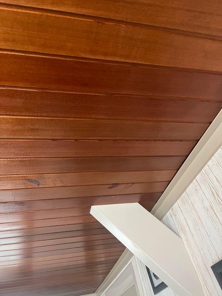 Massief houten plafond schrootjes - grenen/vuren, Doe-het-zelf en Verbouw, Hout en Planken, Gebruikt, Grenen, 300 cm of meer, Minder dan 25 mm