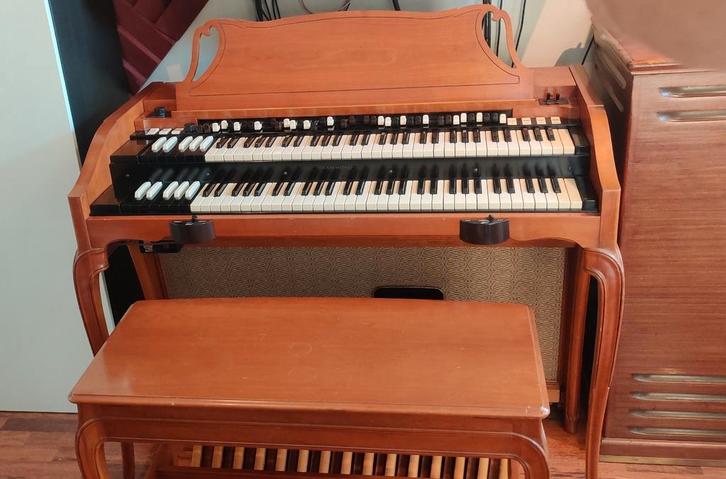 Hammond A102 (B3) + Leslie 122, Muziek en Instrumenten, Orgels, Gebruikt, 2 klavieren, Ophalen