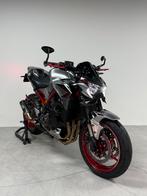 Kawasaki z900 2024 35kw vol vermogen CARBON/MIVV/PUIG/, Bedrijf, 900 cc, Naked bike