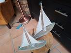 2 Decoratieve Houten Zeilbootjes, Huis en Inrichting, Woonaccessoires | Overige, Ophalen of Verzenden, Gebruikt