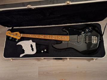Relic Jazz Bass zwart. Aangepaste Fender Mex met hardcase beschikbaar voor biedingen