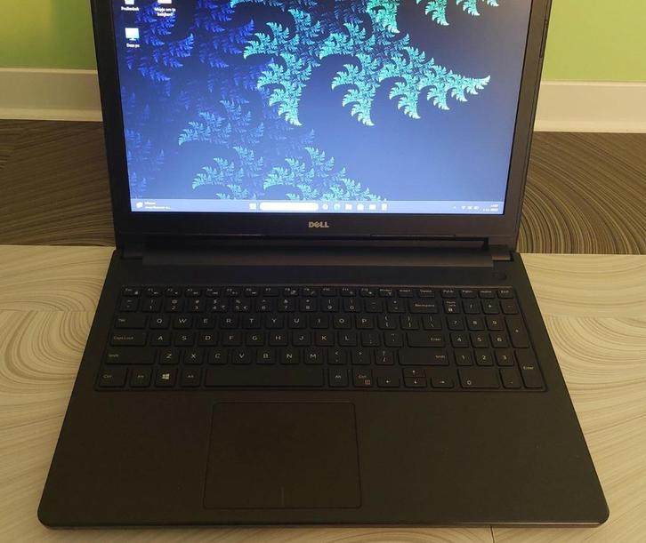 Dell Vostro 3559, Computers en Software, Windows Laptops, Zo goed als nieuw, 15 inch, SSD, 3 tot 4 Ghz, 8 GB, Qwerty, Ophalen
