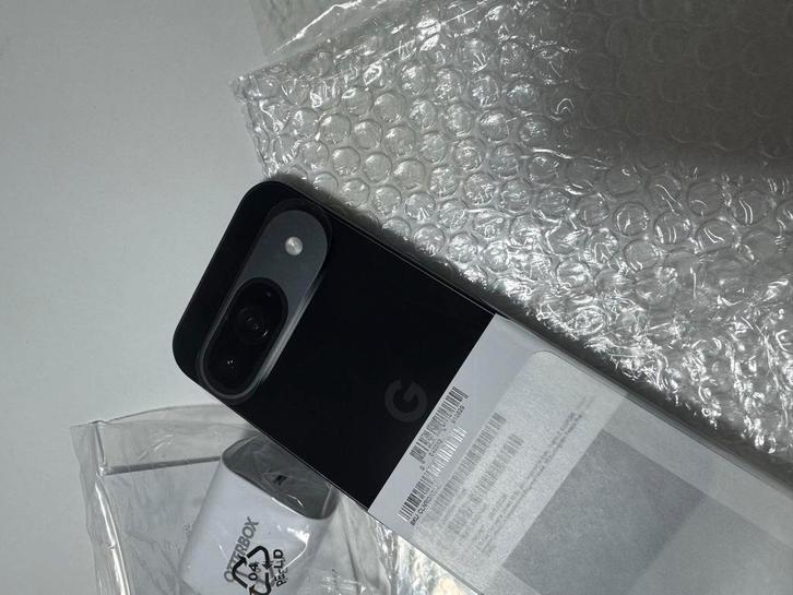 Google Pixel 9 - 256GB - Nieuw met oplader, Telecommunicatie, Mobiele telefoons | Overige merken, Nieuw, Zonder abonnement, Zonder simlock