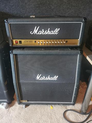 Marshall JCM900 plus speaker