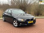 BMW 3-serie 316i Airco/Navi, Auto's, 1360 kg, Euro 5, 4 cilinders, Zwart