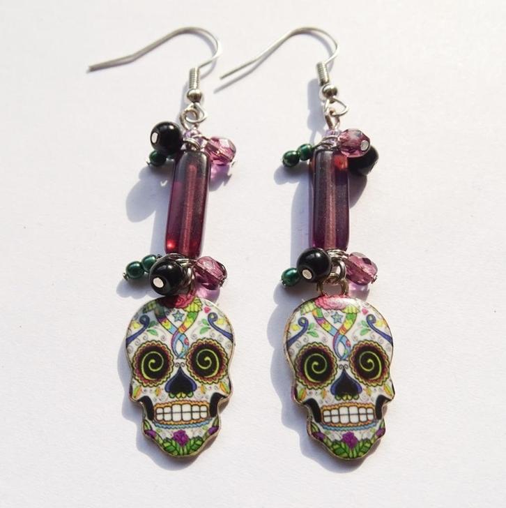 Handgemaakte Paarse Halloween oorbellen met doodshoofd, Sieraden, Tassen en Uiterlijk, Oorbellen, Nieuw, Hangers, Zilver, Paars