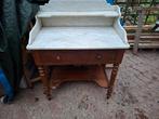 Badkamer tafel uit de jaren eind.1938, Ophalen