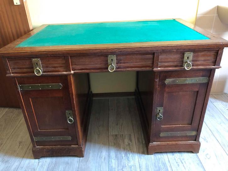 Engels Eiken Bureau - Originele Staat, Antiek en Kunst, Antiek | Kantoor en Zakelijk, Ophalen