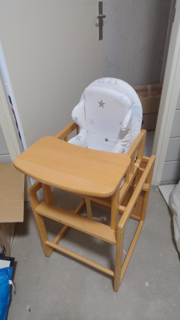 Houten Meegroeistoel met Eetblad, Kinderen en Baby's, Kinderstoelen, Zo goed als nieuw, Meegroeistoel, Afneembaar eetblad, Ophalen