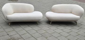Leolux Flint design Divan stof ecru poten zand kleur  beschikbaar voor biedingen