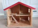 poppenhuis met veel leuke popjes en meubeltjes, Ophalen, Gebruikt, Poppenhuis