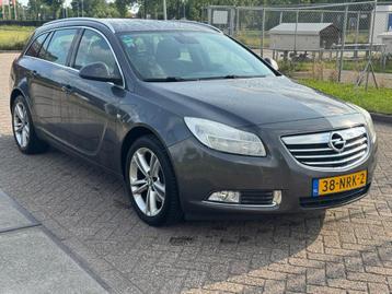 Opel Insignia Sports Tourer 1.6 T Sport Tourer met trekhaak  beschikbaar voor biedingen