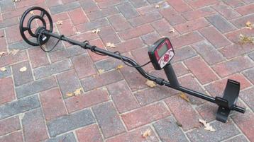 Minelab XTerra 305 digitale metaaldetector beschikbaar voor biedingen