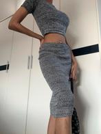 Grijze tweedelige knit set, Vintage Dressing, Ophalen of Verzenden, Zo goed als nieuw, Knielengte