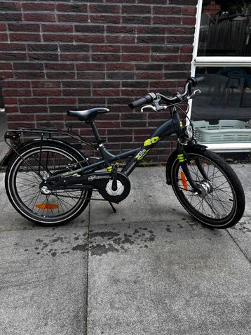 Leuke s’cool xxlite 20inch jongensfiets beschikbaar voor biedingen